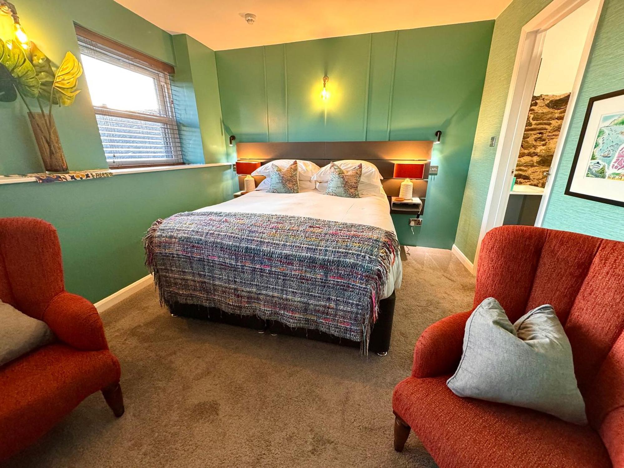 Bed and Breakfast Brightham House - Exclusively For Adults Солкомб Экстерьер фото